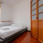 Διαμέρισμα Ihost Flat - Sestini 11 *