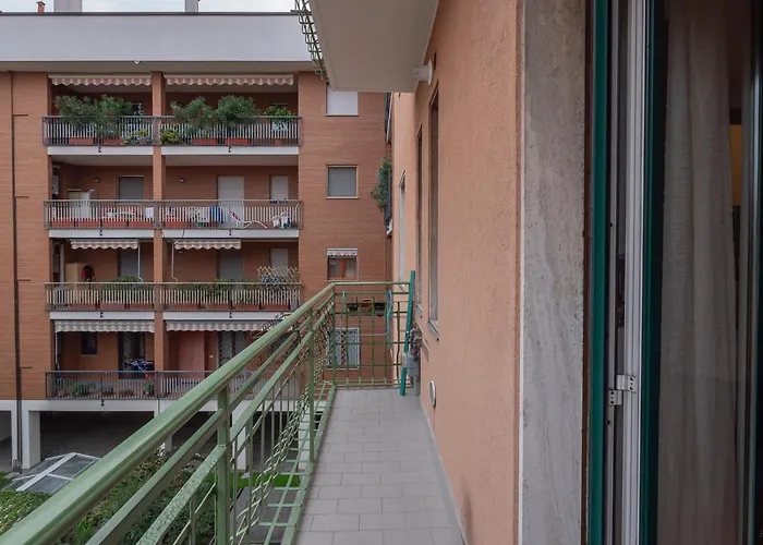 Ihost Flat - Sestini 11 Apartament *