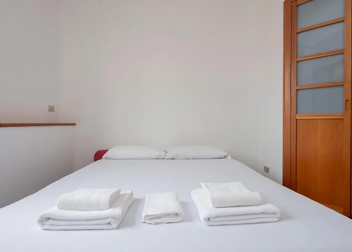 Ihost Flat - Sestini 11 Mediolan