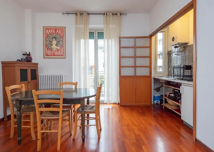 Apartament Ihost Flat - Sestini 11